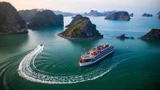 Ha Long Bay Cruise 1